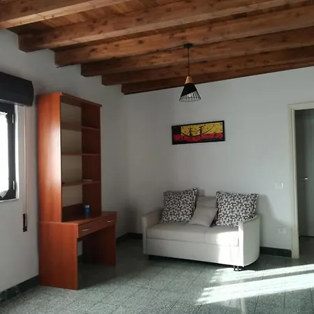 Lägenhet Il Balcone Sulla Piazza *